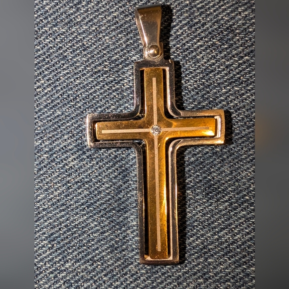 Gold Tone Silver Tone Rhinestone Spinner Cross Pendant - Picture 8 of 11